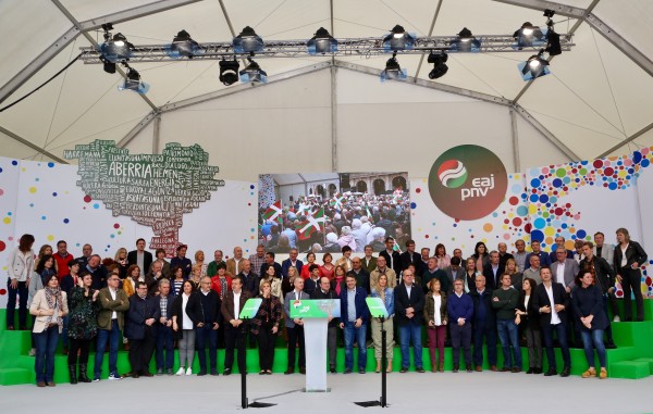 Mitin Aberri Eguna 2019. Aitor Esteban, Iñigo Urkullu, Andoni Ortuzar. Bilbao.