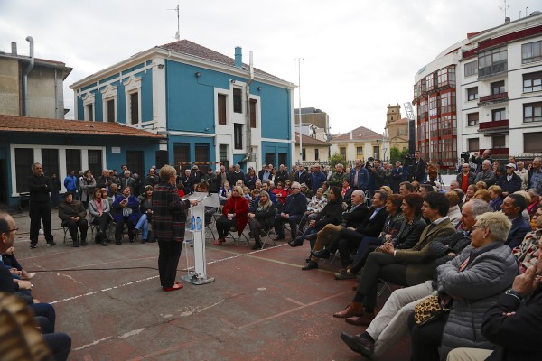 Presentación candidatura Getxo. Imanol Landa, Amaia Agirre, Itxaso Atutxa