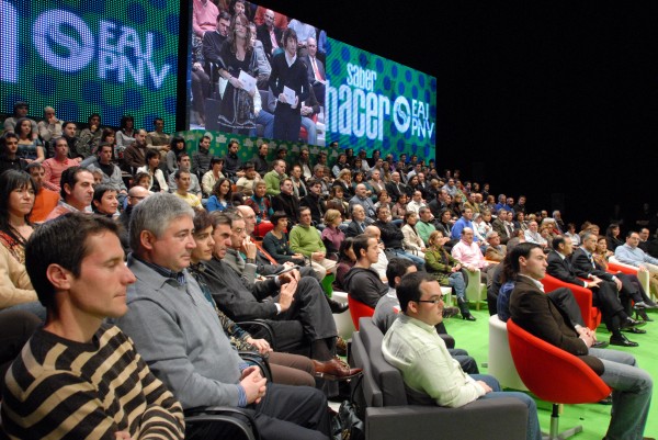 Varios de los participantes en los grupo de dicusión del proyecto Think Gaur 