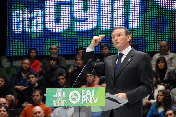 En su intervención habló de la crisis económica 