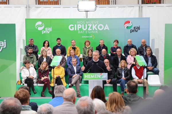 Mitin Bergara. Elena Lete, Markel Olano, Joseba Egibar, Iñigo Urkullu