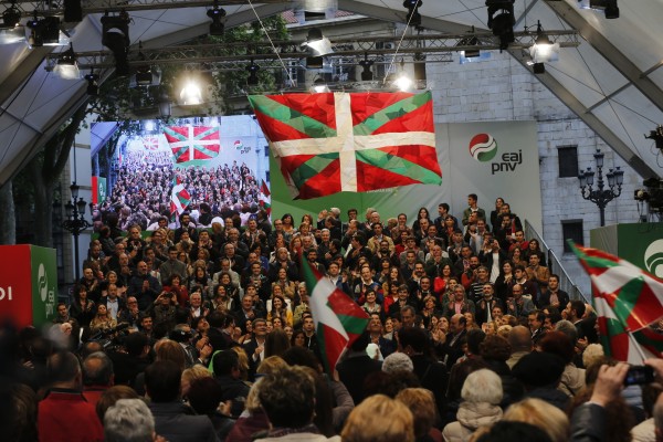 Mitin Bilbao. Fin campaña. Izaskun Bilbao Barandica, Iñigo Urkullu, Andoni Ortuzar