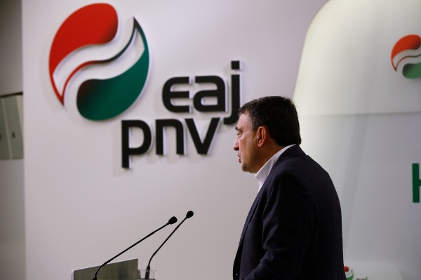 Aitor Esteban -  Valoración de EAJ-PNV del aniversario de la Constitución Española