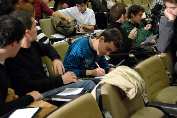 Unibertsitateko ekitaldia