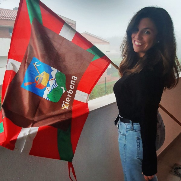 Aberri Eguna 2020 Lortuko dugu - Euskadi Aurrera - Ikurriña Etxean