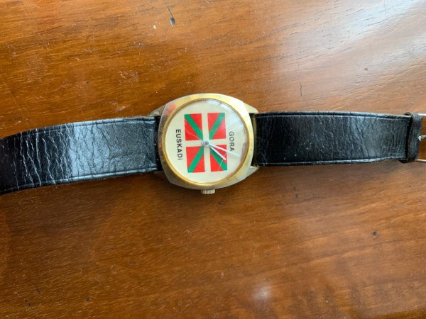 Aberri Eguna 2020 Lortuko dugu - Euskadi Aurrera - Ikurriña Etxean