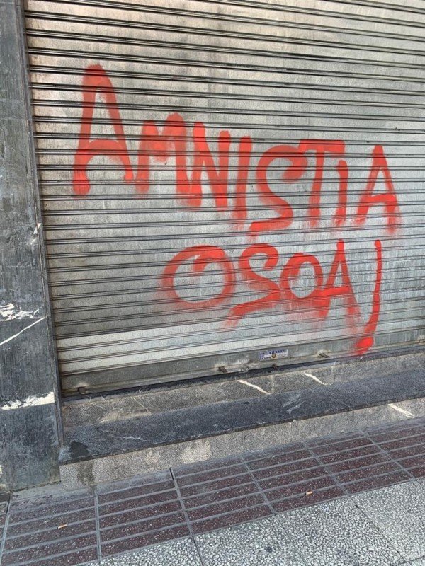 Pintadas en el Batzoki de Lakua