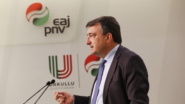 Aitor Esteban - EAJ-PNV consigue la transferencia de la gestión del Ingreso Mínimo Vital a la CAV y Nafarroa