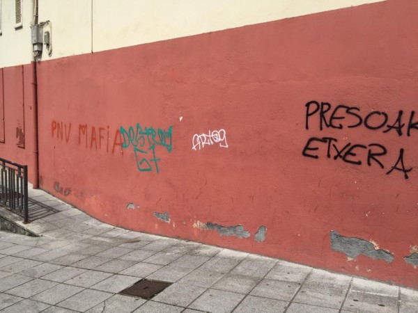 Pintadas en Batzokis de Bizkaia - Ermua