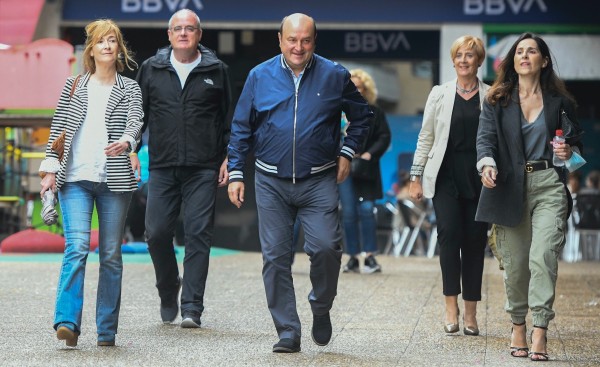 Mitina Azpeitia. Bakartxo Tejeria, Joseba Egibar, Andoni Ortuzar.