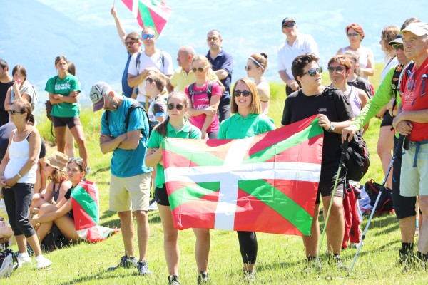 Zaldiaran, Ernio eta Serantesera igoera. Iñigo Urkullu, Bakartxo Tejeria, Leixuri Arrizabalaga