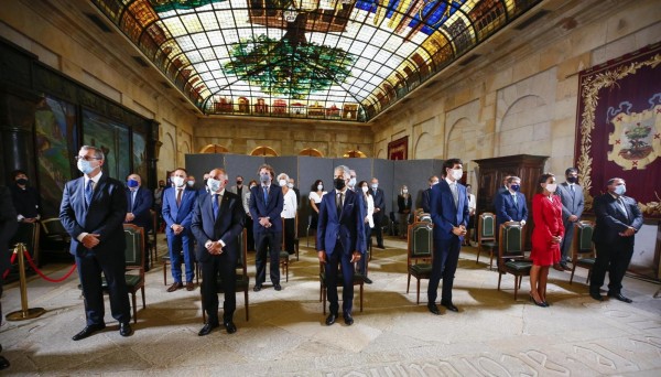 Lehendakari Iñigo Urkullu jura su cargo ante el árbol de Gernika - 2020