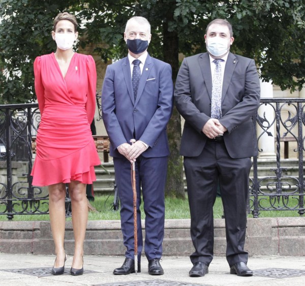 Lehendakari Iñigo Urkullu jura su cargo ante el árbol de Gernika - 2020