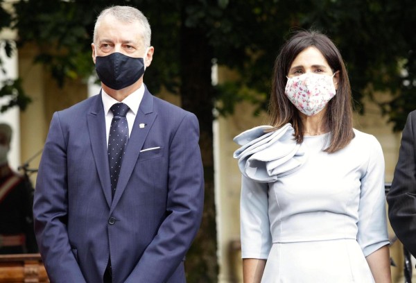 Lehendakari Iñigo Urkullu jura su cargo ante el árbol de Gernika - 2020