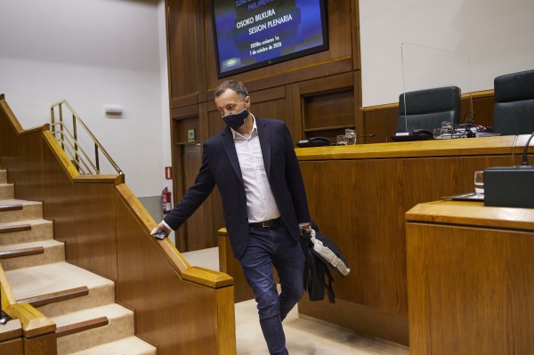 Pleno Ordinario en el Parlamento Vasco (01-10-2020)