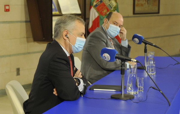 Diálogo. Iñigo Urkullu, Andoni Ortuzar