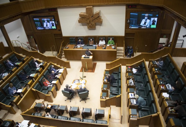 Pleno Ordinario en el Parlamento Vasco (13-05-2021) 