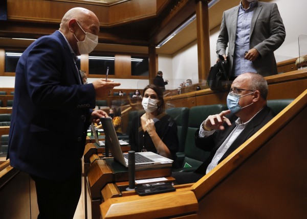 Pleno Ordinario en el Parlamento Vasco (23-09-2021)