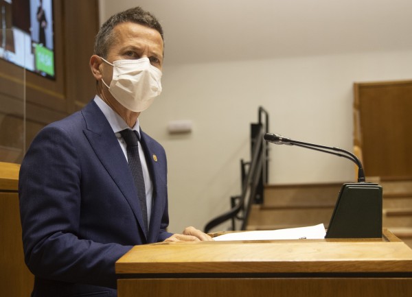 Pleno Ordinario en el Parlamento Vasco (23-09-2021)