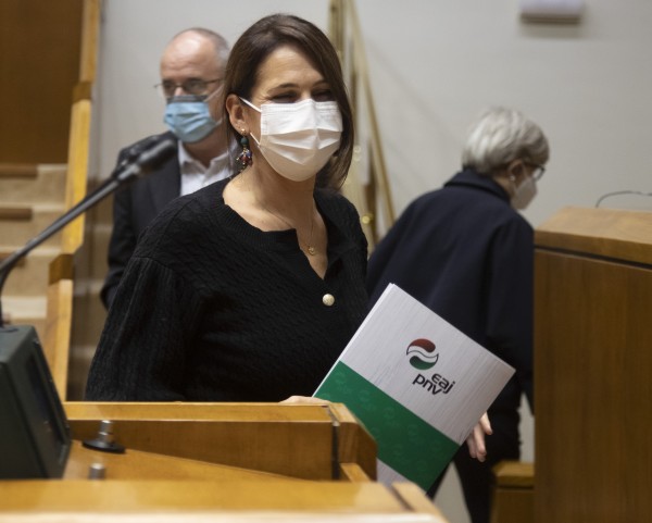 Pleno Ordinario en el Parlamento Vasco (23-09-2021)