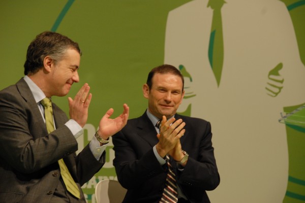 Encuentro con la sociedad vizcaina