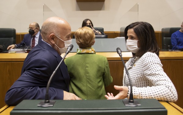 Ohiko Osoko Bilkura Legebiltzarrean (2021-10-14)