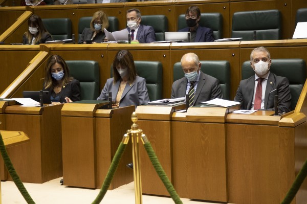 Pleno Ordinario en el Parlamento Vasco (28-10-2021)
