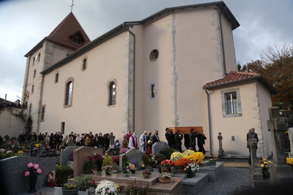 Azken agurra eman dio Luhusok Ramuntxo Camblongi