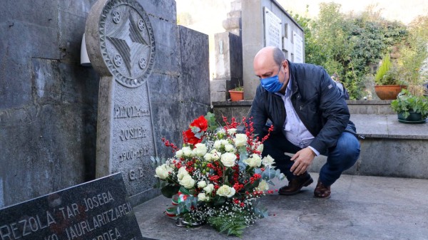 Homenaje a Joseba Rezola