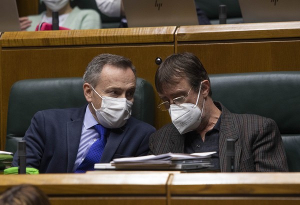 Pleno Ordinario en el Parlamento Vasco (24-02-2022)