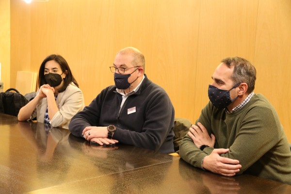 Andoni Ortuzar y Mireia Zarate - Extraterritorial Madrid