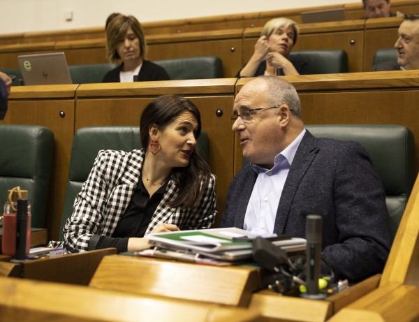 Pleno Ordinario en el Parlamento Vasco (05-05-2022)