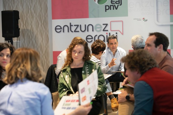 Entzunez Eraiki - Donostia