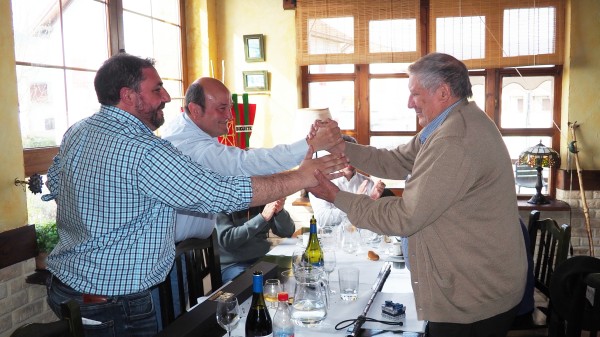EAJ-PNV homenajea a Francisco Dufur ‘Kisko‘ y Arancha Inchausty en Auritz-Burguete