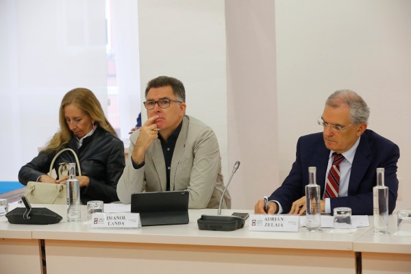  Entzunez Eraiki - Los retos de futuro del sistema institucional vasco