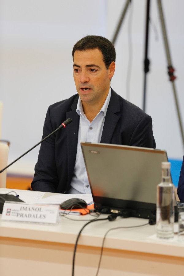 Entzunez Eraiki - Lanaren  etorkizuna