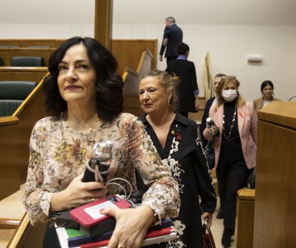 Pleno Ordinario en el Parlamento Vasco (01-12-2022)