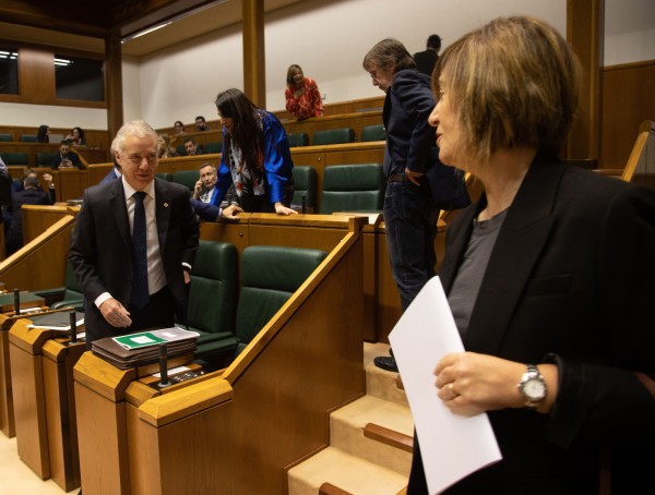 Pleno sobre presupuestos en el Parlamento Vasco (09-12-2022)