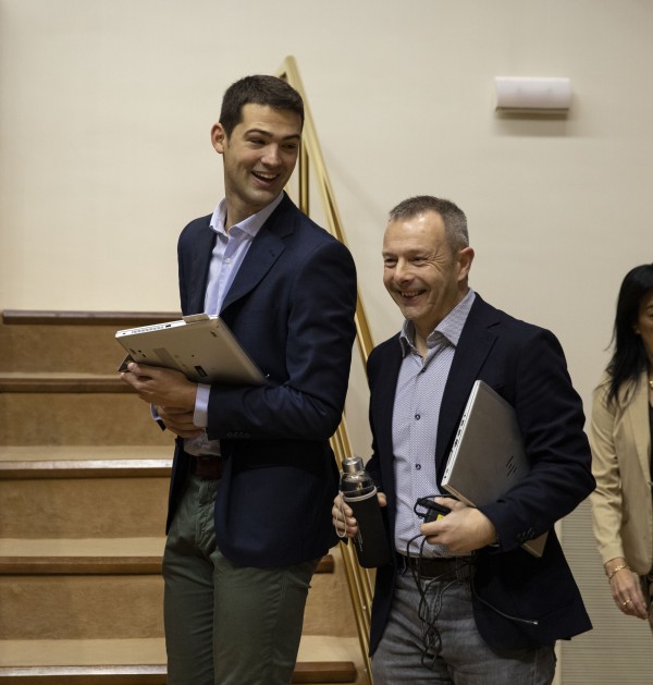 Pleno Ordinario en el Parlamento Vasco (15-12-2022)