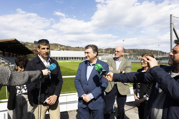 Aitor Esteban Hondarribian