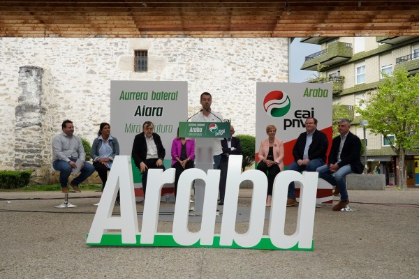 Encuentro de las candidaturas de Aiara