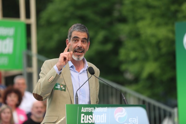 M-28 Mitin Bilboko Areatza