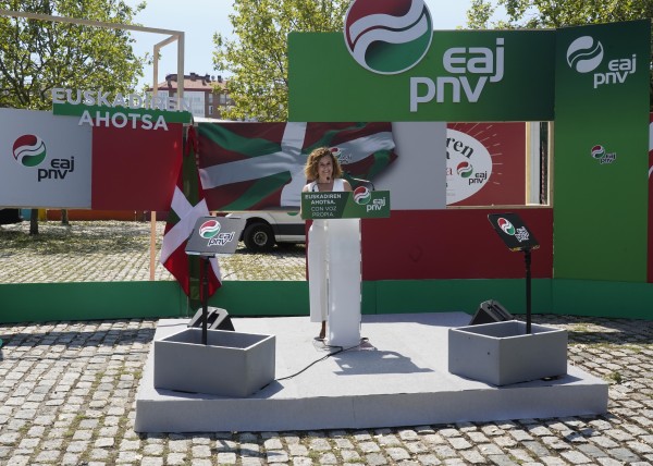 23-J Mikel Legarda, Almudena Otaola, Aitor Esteban, Andoni Ortuzar - Zaramaga