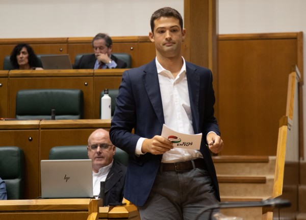 Pleno Ordinario en el Parlamento Vasco (21-09-2023)