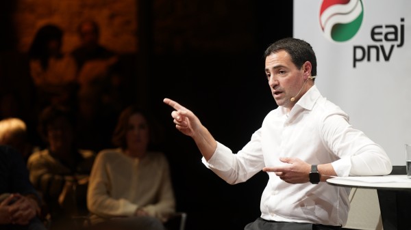 Donostia Forum: Imanol PradalesY 