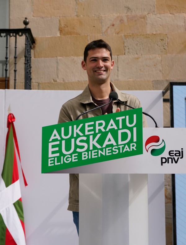 Mitin Araia - Imanol Pradales, Joseba Diez Antxustegi, Ana Ruiz de Alegria