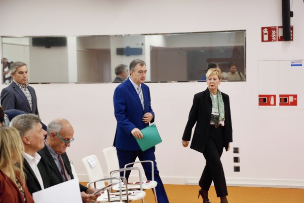 Aitor Esteban y Arantxa Tapia en SAF - Seminario sobre la Ley de Secretos Oficiales