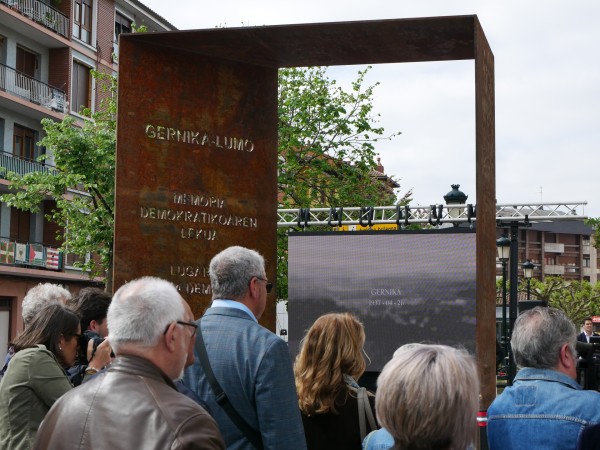 2026 04 26 Gernikako Bonbardaketaren 89. urteurrena