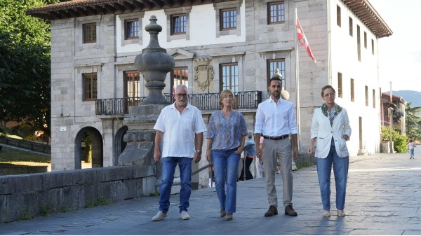 Mikel Urdangarin alkategaiaren aurkezpena