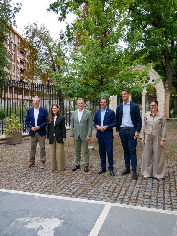 2026 09 16 Talde parlamentarioaren bilera Aitor Esteban eta Imanol Pradales Lehendakariarekin